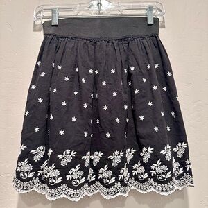 Rhapsody Black & White Floral Mini Skirt Size Small